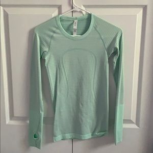 Lululemon swiftly tech long sleeve